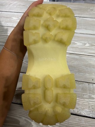 Zapatillas Prada Beige/Blanco