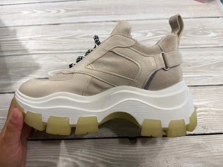 Zapatillas Prada Beige/Blanco
