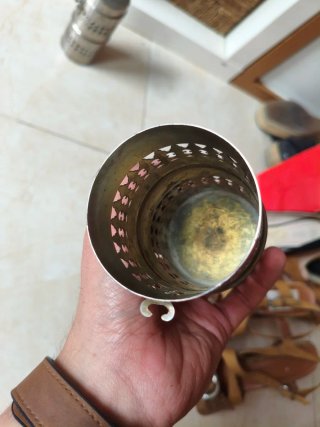 Botes metálicos vintage con piedra turquesa