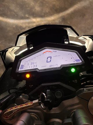 Zontes Z2 125 Naked 2022 Negra/Amarilla