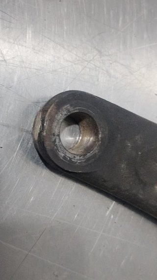 BRAZO SUSPENSION INFERIOR DELANTERO IZQUIERDO CIT