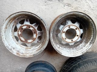 Llantas Nissan patrol GR