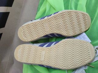 Zapatillas Adidas Japan Beige y Morado