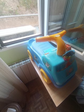 Moto correpasillos infantil, luz y sonido
