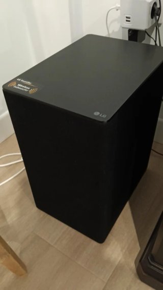 Barra de Sonido LG SP8YA + Subwoofer
