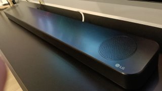 Barra de Sonido LG SP8YA + Subwoofer
