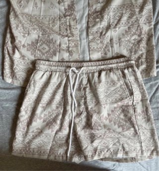 Conjunto Kimono y Shorts Estampado Beige Talla S/M