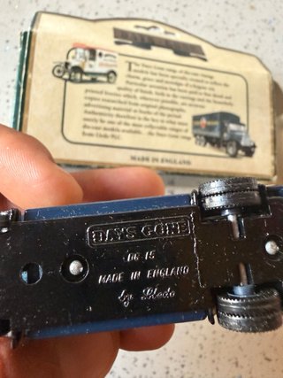 Autobús Lledo Days Gone Stratford Blue