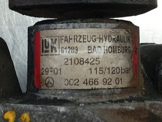 BOMBA DIRECCION MERCEDES-BENZ CLASE E (BM 210) BE