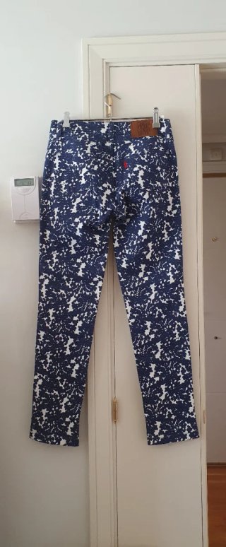 Pantalón CH Estampado Azul y Blanco