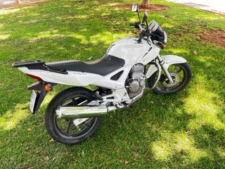 Honda CBF 250 Blanca