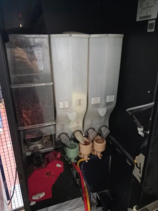 Máquina vending Azkoyen Zintro