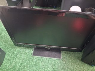 2 ordenadores Acer Veriton + 4 Monitores