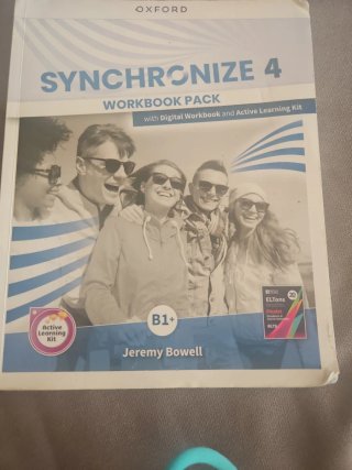 Synchronize 4 Workbook (Spain)