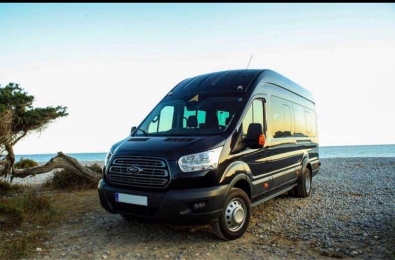 Ford Transit 2017 minibus - foto 1