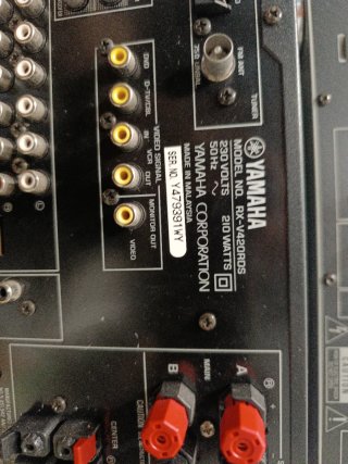 Home cinema Yamaha DVD