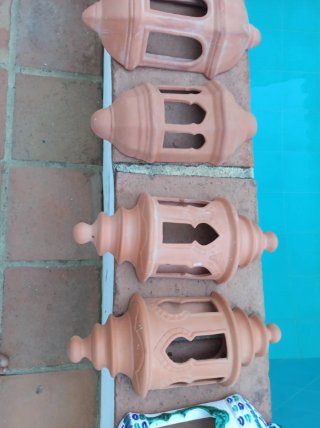 Faroles de cerámica decorativos