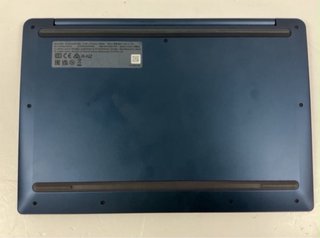 Lenovo IdeaPad Slim 3 Chromebook 14 Azul