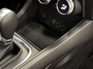 Renault Captur Evolution E-tech