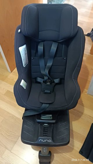 Silla Coche Nuna REBL i-Size Giratoria