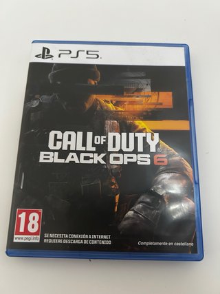 Playstation 5 con mando + Call of Duty Black Ops 6