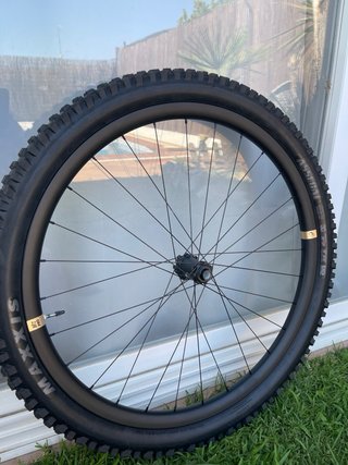 Ruedas Carbono Formula M7 Pro Híbrido