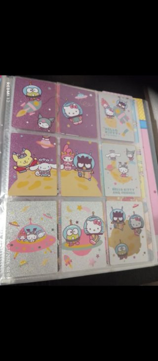Álbum completo Panini Hello Kitty y Amigos.