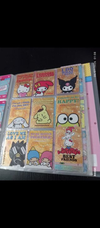 Álbum completo Panini Hello Kitty y Amigos.