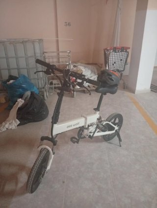 Bici Eléctrica Plegable Blanca