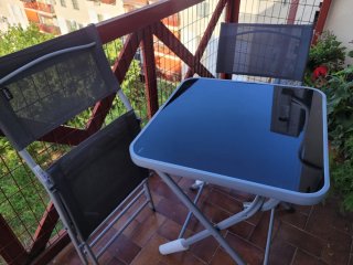 Conjunto mesa y 2 Sillas Plegables Terraza Florabe