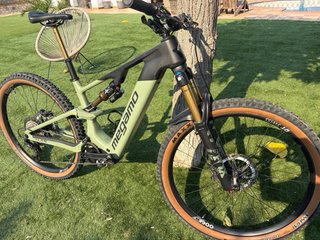 Bicicleta Eléctrica Megamo Flame Carbon