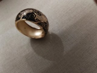 Bracciale rigido smaltato oro
