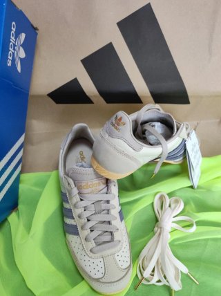 Zapatillas Adidas Japan Beige/Morado