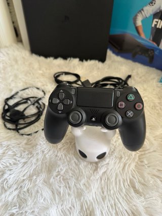 PS4 Slim 1TB Nero + FIFA 19 e FIFA 20