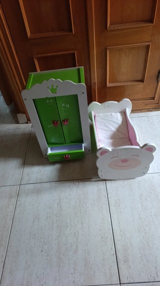 Armario y Cuna Juguete Madera