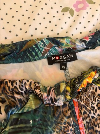 Morgan Top Talla XS Estampado Tropical