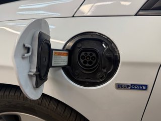 Hyundai IONIQ PHEV TECNO