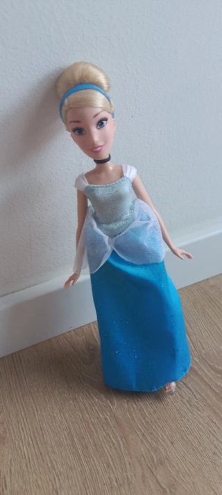 7 muñecas de princesas Disney ✨ Por separado 1,5€