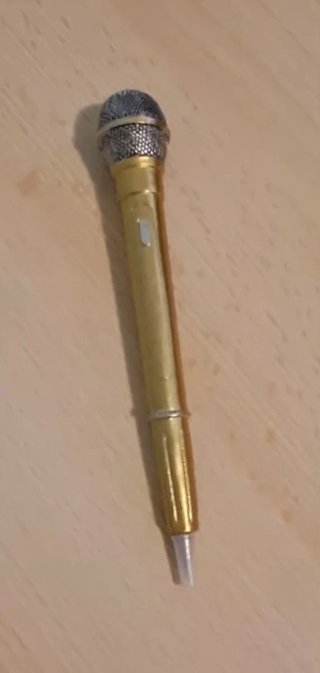 Quadernetto spirale + 2 penne