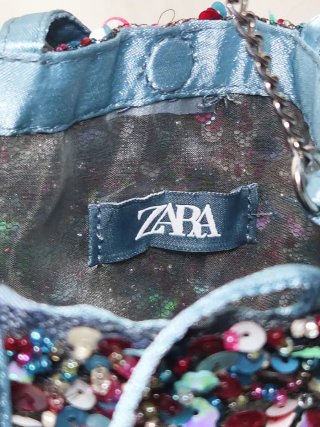Bolso abalorios Zara