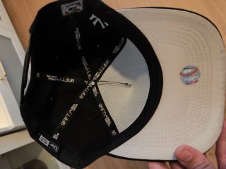 Gorra New Era 9FIFTY Snapback Negra y Dorada