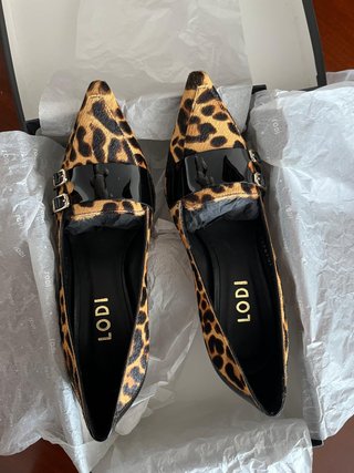 Zapatos Lodi tacón leopardo