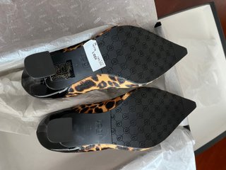 Zapatos Lodi tacón leopardo