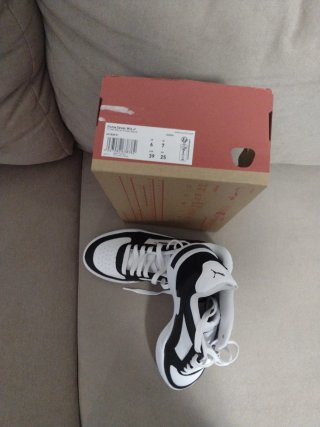 Scarpe Puma donna/bambino n.39