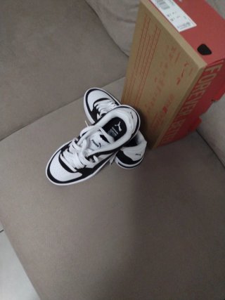 Scarpe Puma donna/bambino n.39