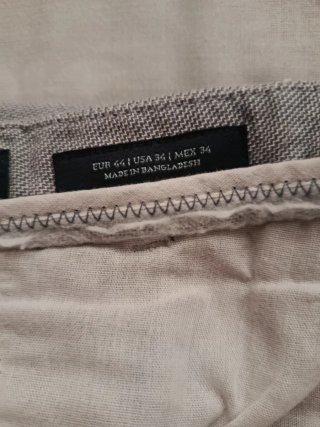 Pantalón tobillero hombre gris