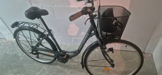 Bicicleta urbana Megamo Tamariu impecable.