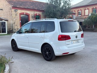Volkswagen Touran 2011