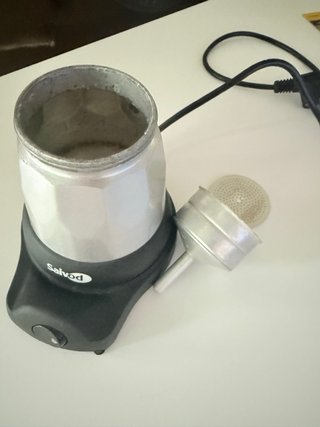 Cafetera electrónica Salvad