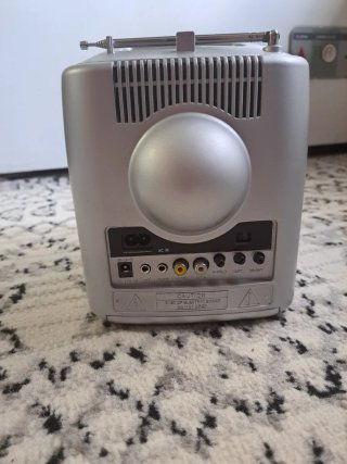 TV y Radio Portátil Euro Kalac Plata